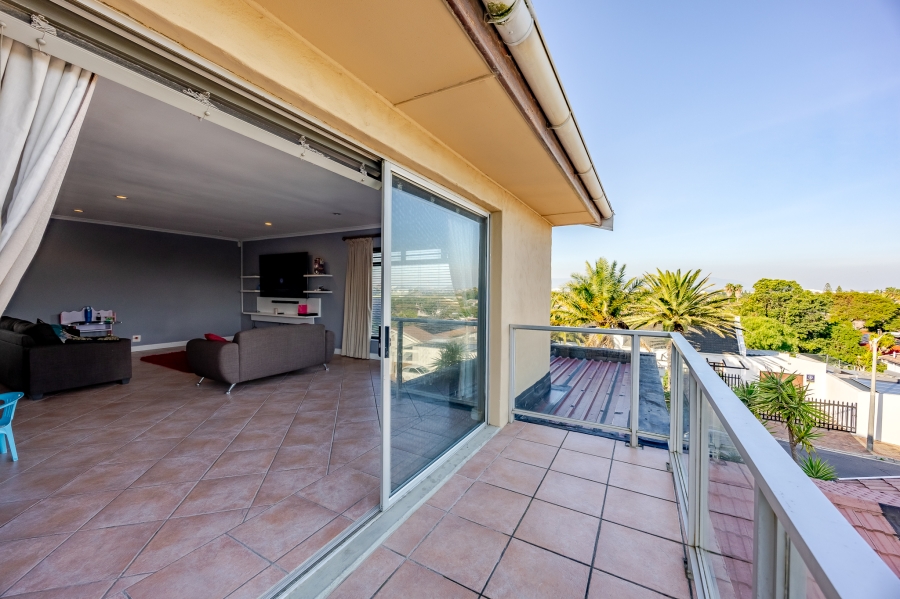 4 Bedroom Property for Sale in Flamingo Vlei Western Cape